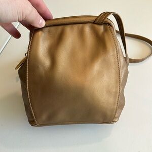 Vintage - Liz Claiborne metallic gold/bronze mini bag